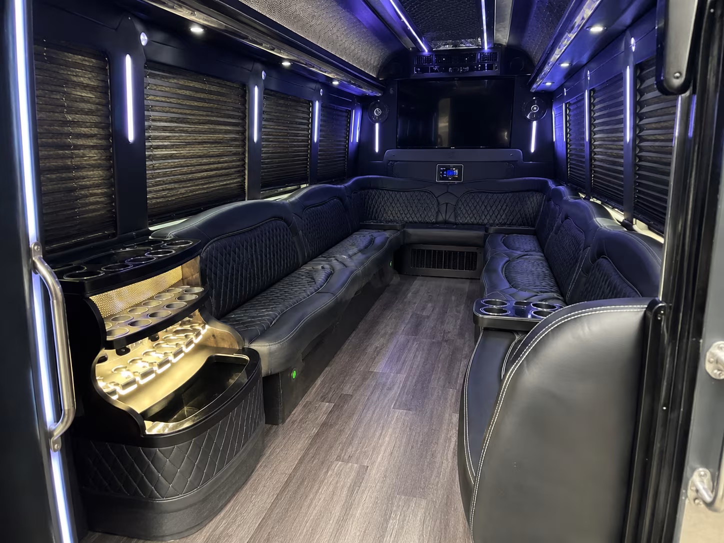 Irvington Birthday, Sweet 16, & Quinceañera Party Bus Rentals