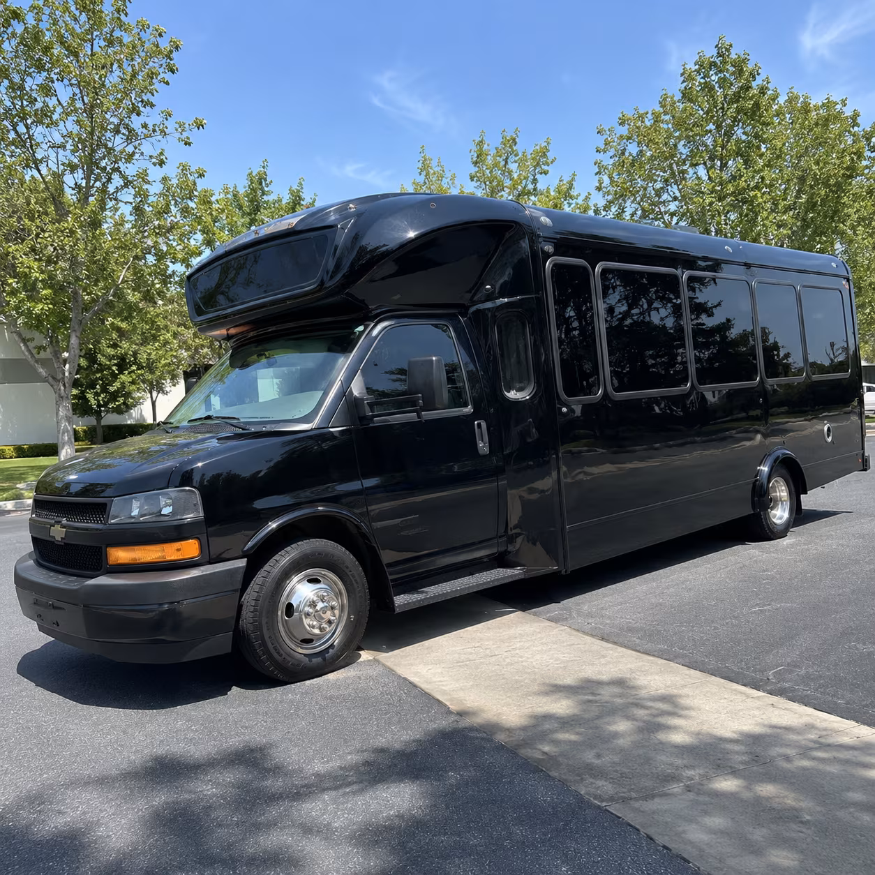 Morristown Birthday, Sweet 16, & Quinceañera Party Bus Rentals