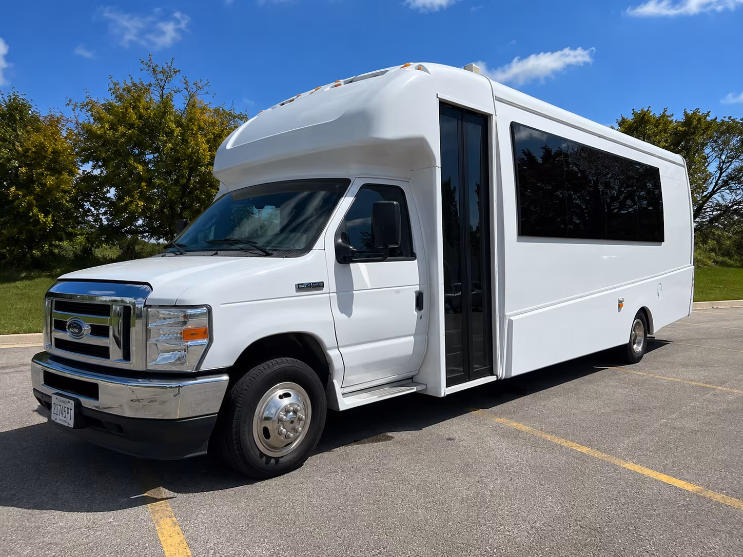 Morristown Birthday, Sweet 16, & Quinceañera Transportation party bus exterior