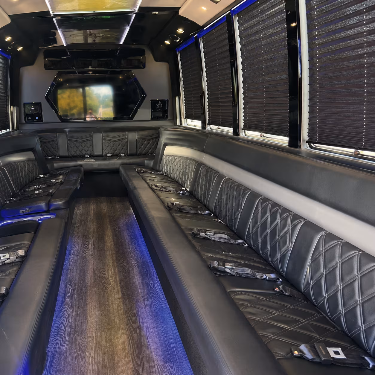 Morristown Winery Tour & Pub Crawl Transportation party bus exterior