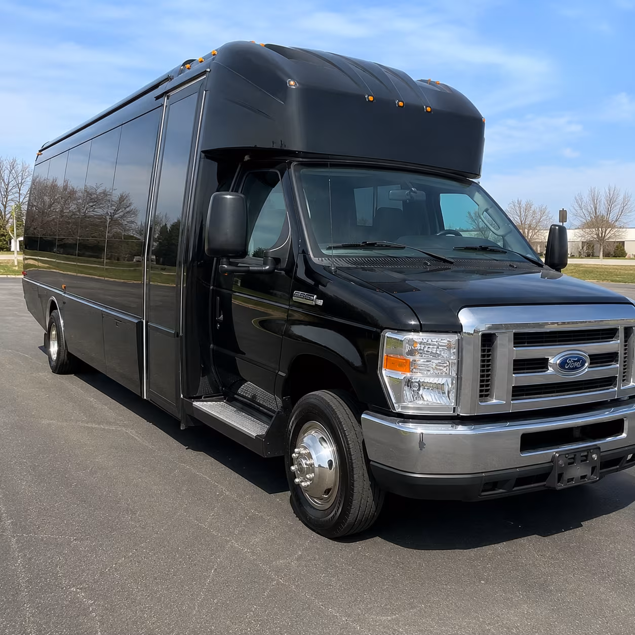Morristown Winery Tour & Pub Crawl Transportation party bus exterior