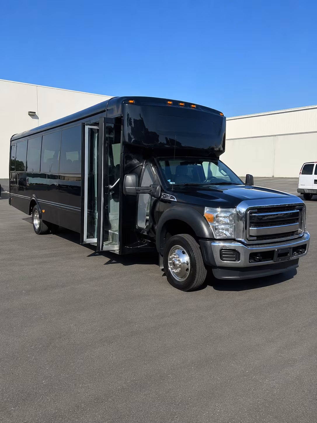 Parsippany-Troy Hills Winery Tour & Pub Crawl Transportation