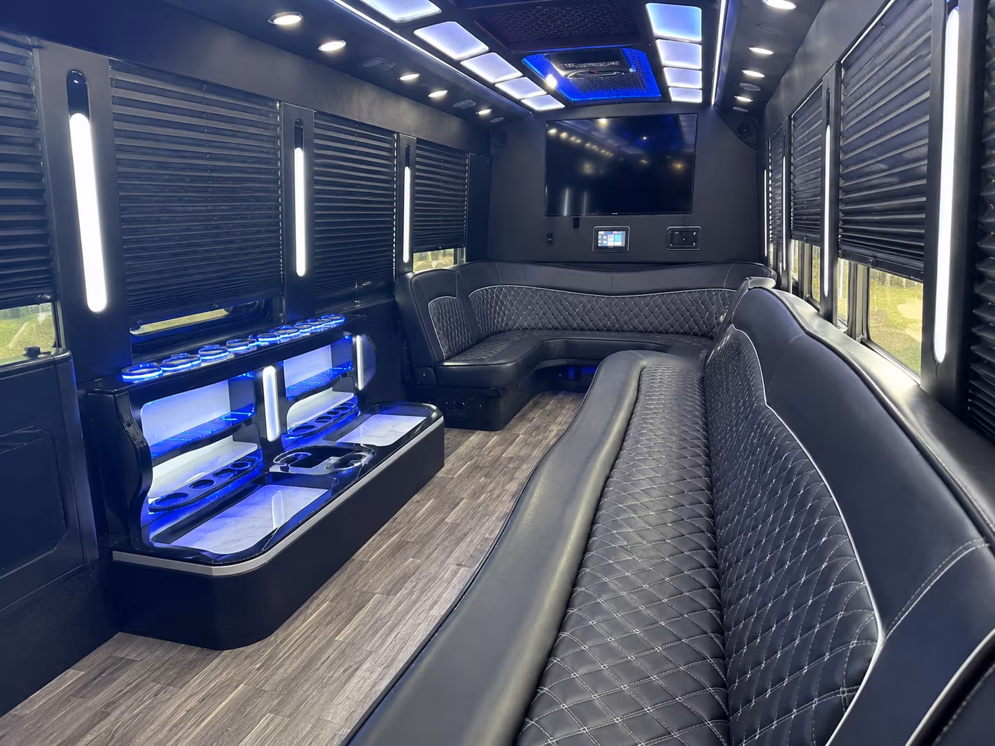 Plainfield Birthday, Sweet 16, & Quinceañera Party Bus Rentals